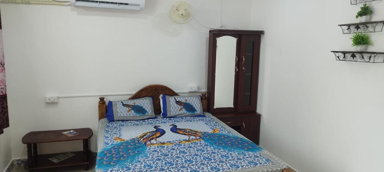Hotel Kavieya Residency Pūrnānkuppam Exteriér fotografie