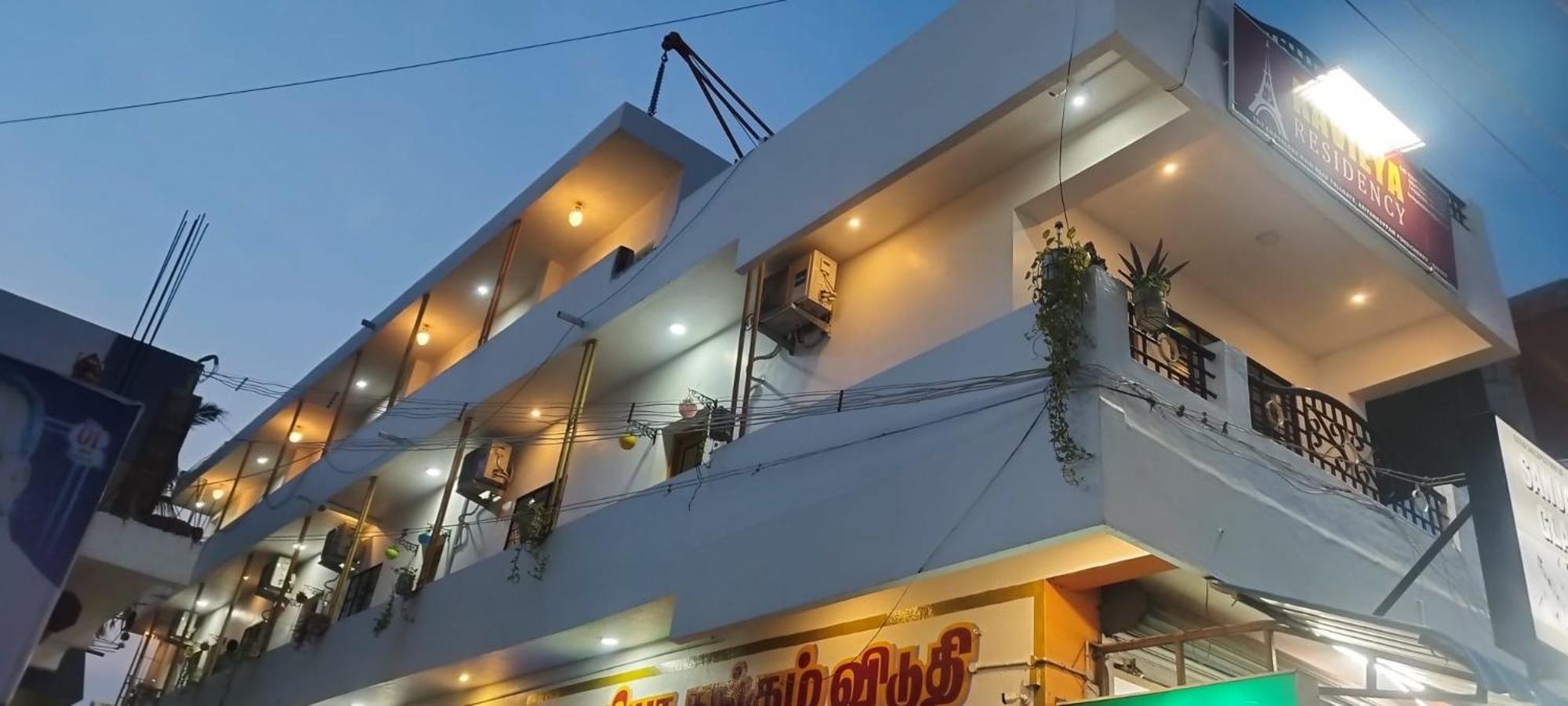 Hotel Kavieya Residency Pūrnānkuppam Exteriér fotografie