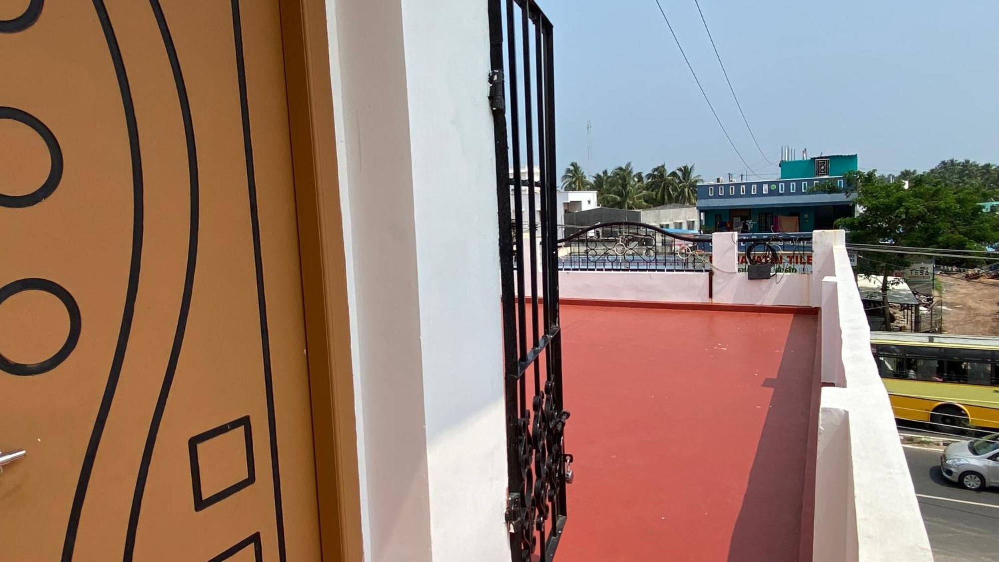 Hotel Kavieya Residency Pūrnānkuppam Exteriér fotografie